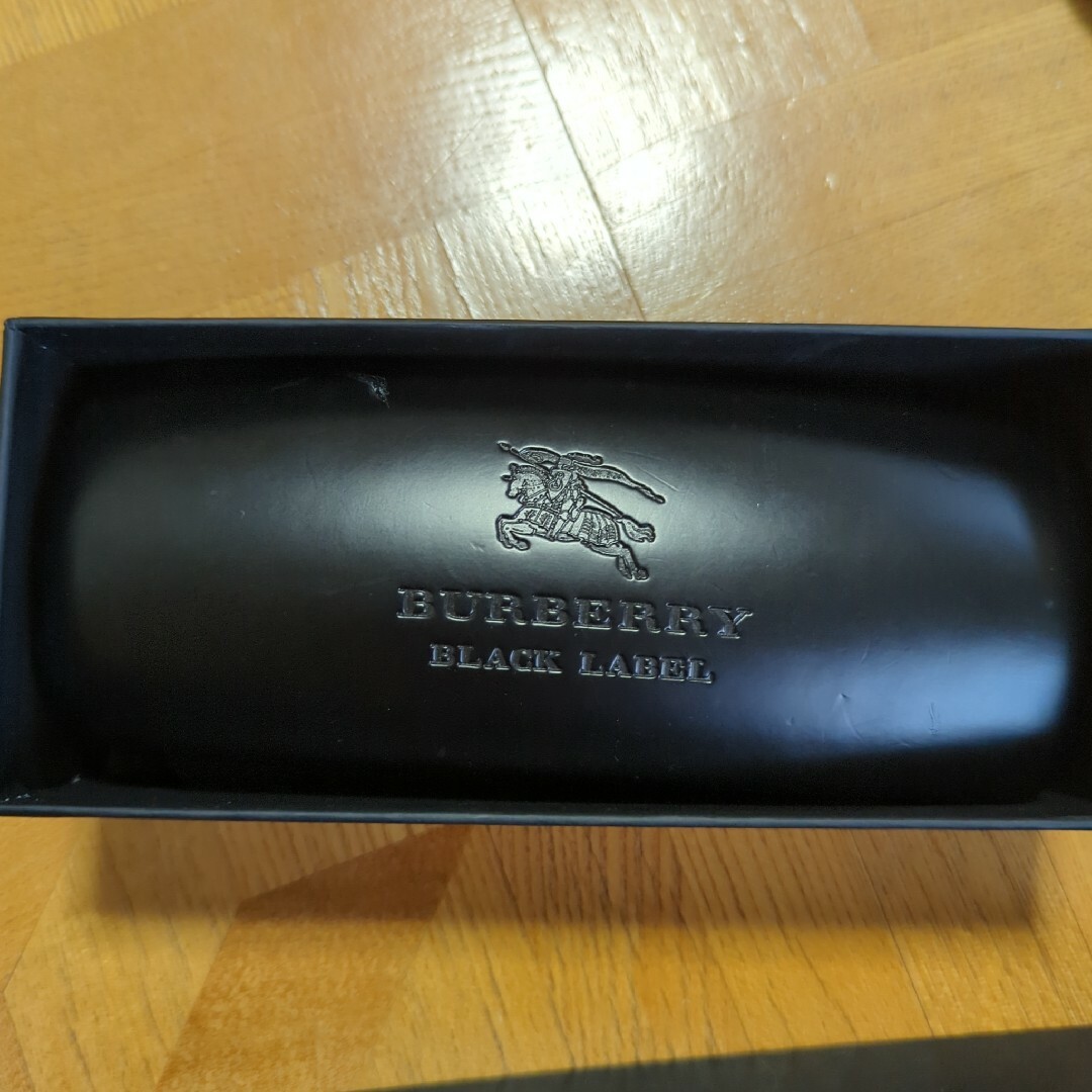 BURBERRY BLACK LABEL(バーバリーブラックレーベル)のBURBERRY BLACK LABEL メガネ 新品未使用 箱ケース付 メンズのファッション小物(サングラス/メガネ)の商品写真