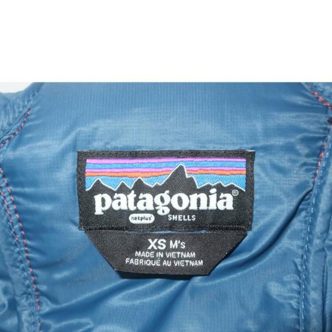 Patagonia パタゴニア/マイクロパフフーディ/フードジャケット ダークレッド ダークブルー/XSサイズ/84031/メンズアウター/Aランク/65【中古】 メンズのジャケット/アウター(ダッフルコート)の商品写真