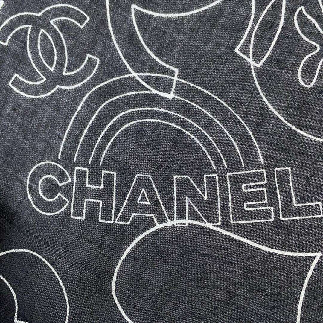 CHANEL(シャネル)のシャネル スカーフ ココマーク ハート クローバー カシミア シルク CHANEL 黒 白 レディースのファッション小物(バンダナ/スカーフ)の商品写真