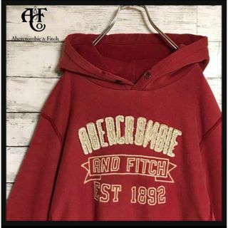 アバクロンビーアンドフィッチ(Abercrombie&Fitch)の【厚手素材】アバクロンビーアンドフィッチ　ロゴワッペン　パーカー　赤F816R(パーカー)