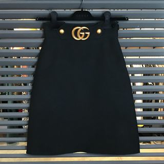 グッチ(Gucci)の超美品 グッチ GGマーモント ひざ丈スカート ブラック 黒 XS(ひざ丈スカート)