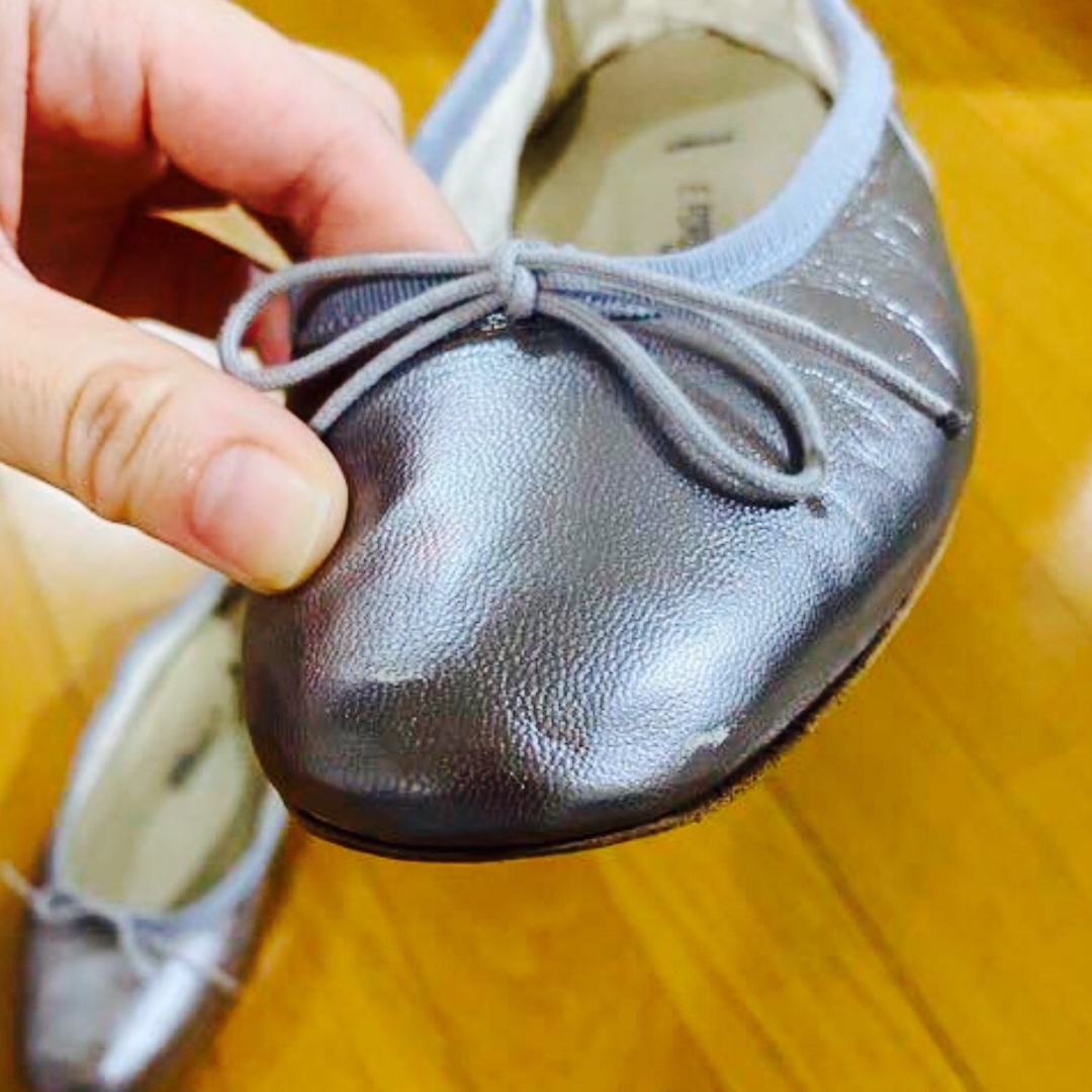 E.PORSELLI バレエ シューズ 36 silver レディースの靴/シューズ(バレエシューズ)の商品写真