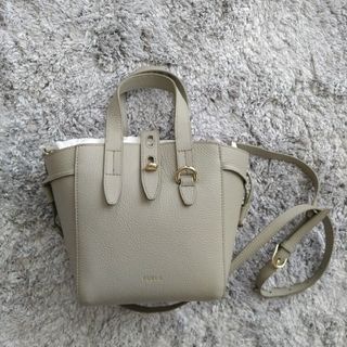 フルラ(Furla)の★新品未使用★　フルラ　furla  ネットミニ　net mini　グレー(ショルダーバッグ)