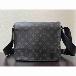 ルイヴィトン(LOUIS VUITTON)のLOUIS VUITTON ルイヴィトン ディストリクト PM M44000(ショルダーバッグ)