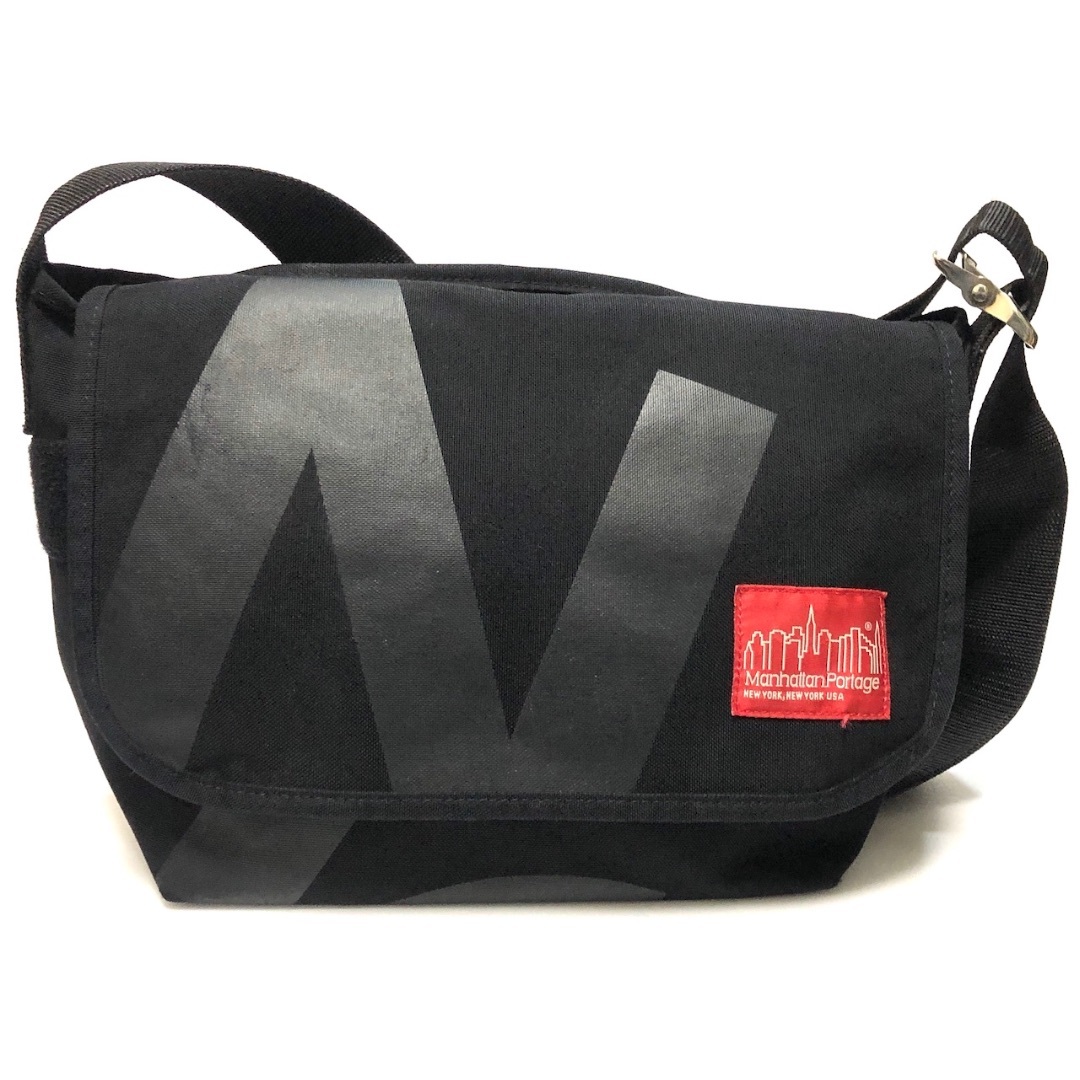 Manhattan Portage(マンハッタンポーテージ)のマンハッタンポーテージ 2401102 NYC メッセンジャーバッグ　M ショル メンズのバッグ(メッセンジャーバッグ)の商品写真