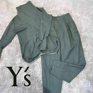 ワイズ(Y's)の【未使用級】Y's ワイズ ハイネックブラウス テーパードパンツ セットアップ(アンサンブル)