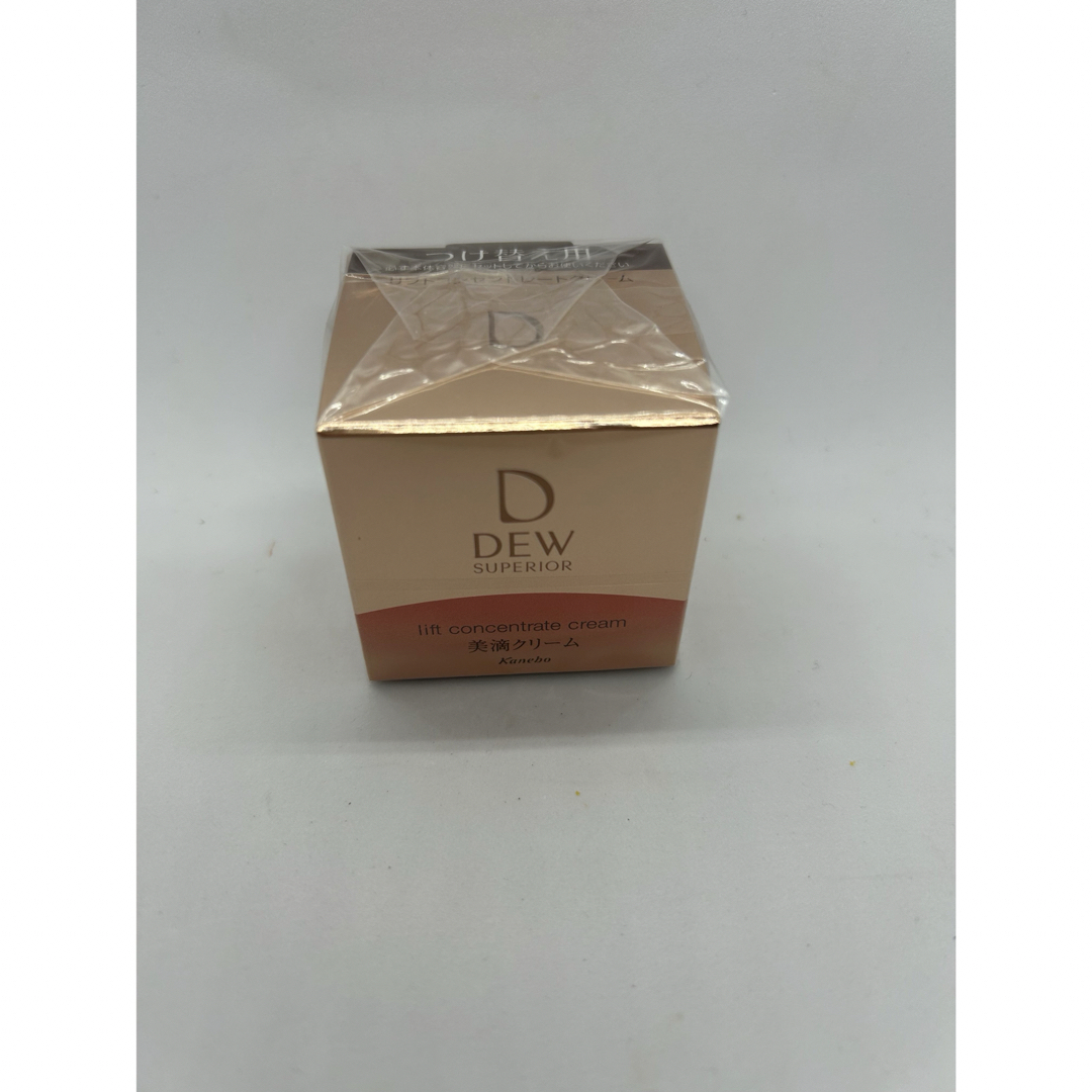 DEW(デュウ)のDEW スペリアリフトコンセントレートクリーム30g 美滴クリーム　レフィル 　 コスメ/美容のスキンケア/基礎化粧品(フェイスクリーム)の商品写真
