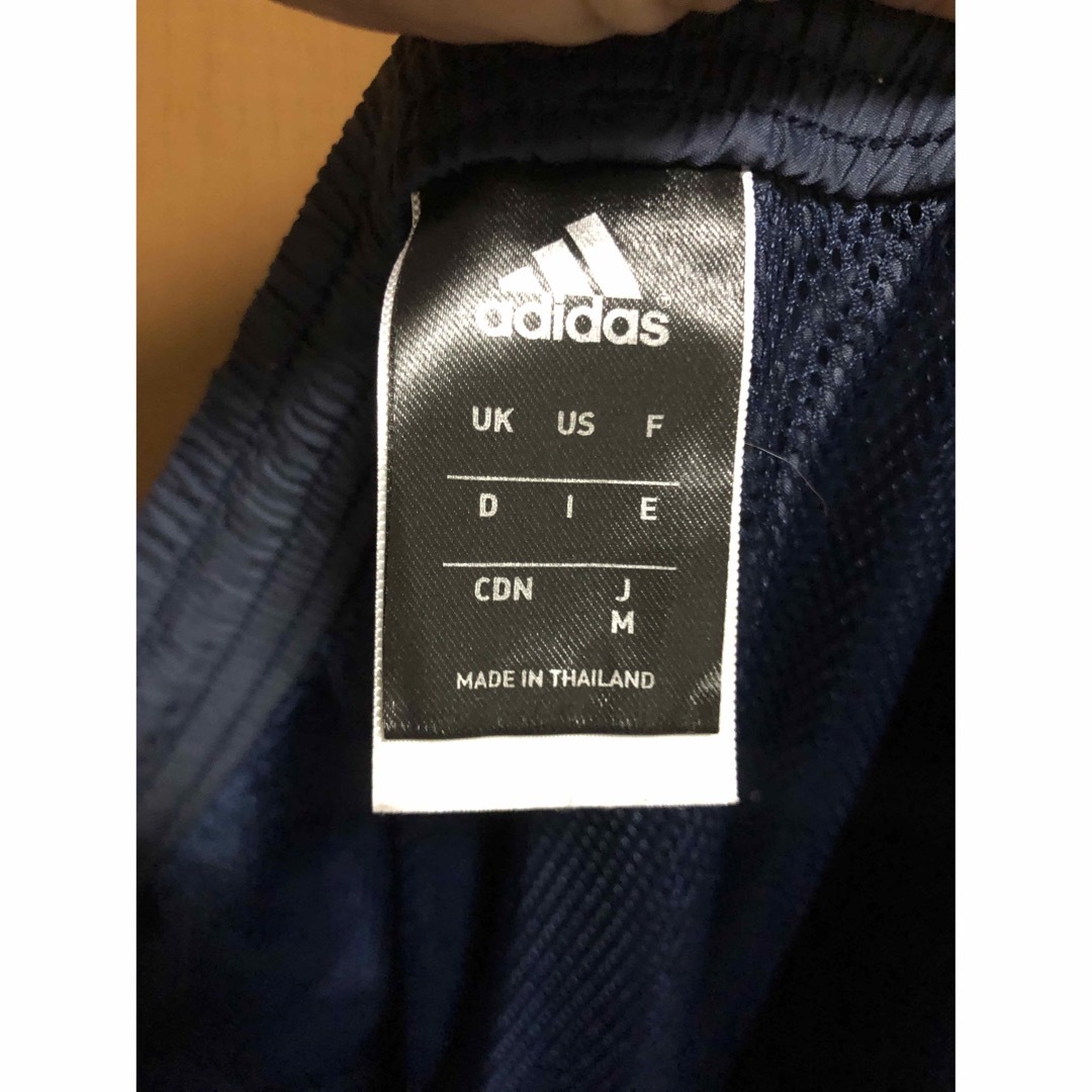 adidas(アディダス)のアディダス　adidas セットアップ　上下　Mサイズ レディースのジャケット/アウター(ナイロンジャケット)の商品写真