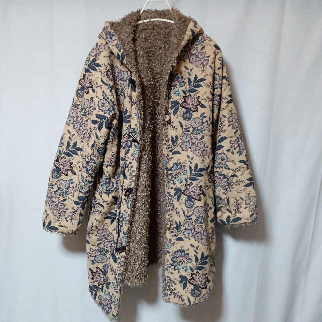 美品 DAISY CORONET リバーシブル ボア コート ファー 羽織り レディースのジャケット/アウター(ロングコート)の商品写真