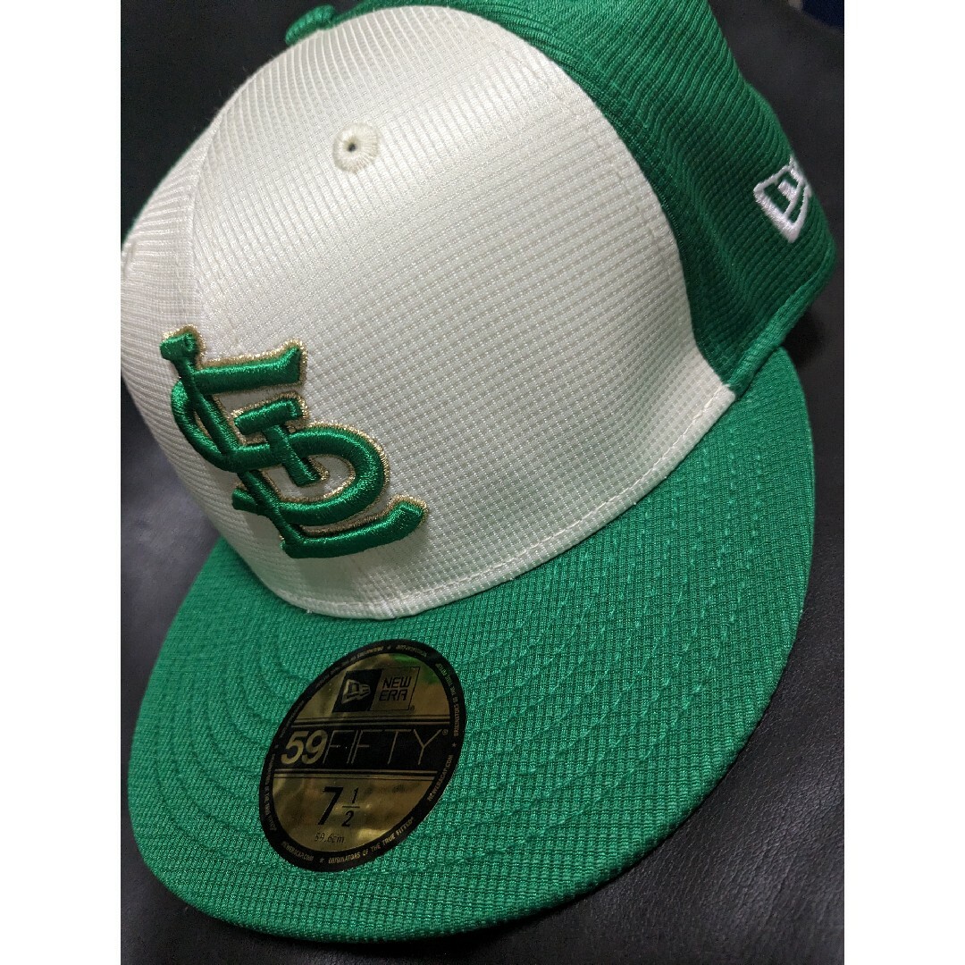 NEW ERA(ニューエラー)の新品　NEW ERA　59FIFTY　St. Louis Cardinals メンズの帽子(キャップ)の商品写真