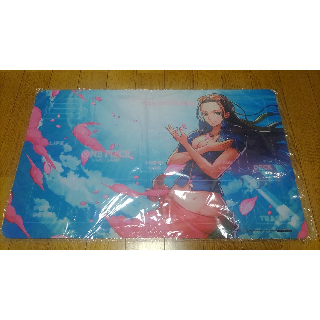 ☆海外限定 公式プレイマット☆ プレイマット『ニコ・ロビン』の ☆海外限定 公式プレイマット☆ プレイマット『ニコ・ロビン』の