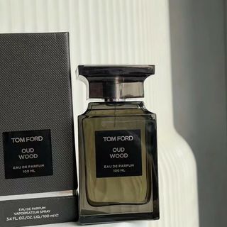 TOM FORD 香水　BLACK VIOLET 廃盤