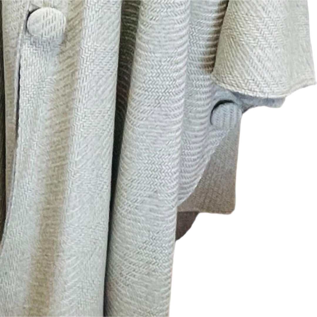 リバーシブル ポンチョ Fサイズ ニット コート フェミニン 羽織り レディースのジャケット/アウター(ポンチョ)の商品写真
