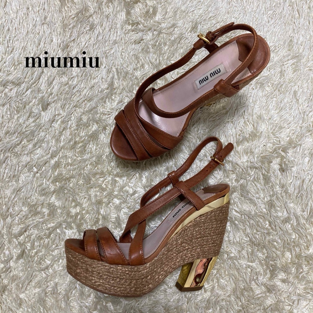 Miu Miu ハイヒール　厚底