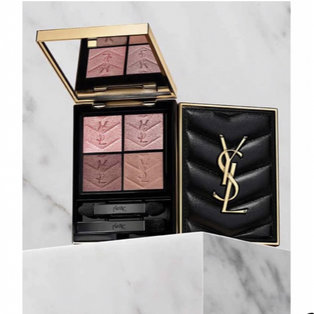 Yves Saint Laurent(イヴサンローラン)のイヴサンローラン クチュールミニクラッチ 400 バビロンローズ コスメ/美容のベースメイク/化粧品(アイシャドウ)の商品写真