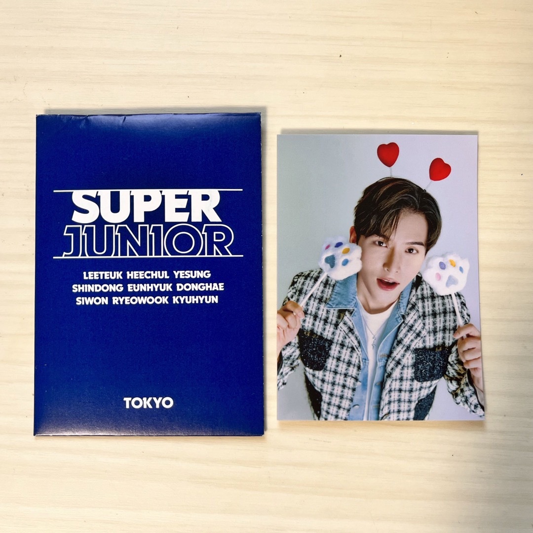 SUPER JUNIOR(スーパージュニア)のSUPER JUNIOR POP UP フォトステッカー リョウク トレカ エンタメ/ホビーのタレントグッズ(アイドルグッズ)の商品写真