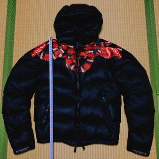 マルセロブロン(MARCELO BURLON)のマルセロバーロン　レッドスネークデザインダウンジャケット　サイズS(ダウンジャケット)