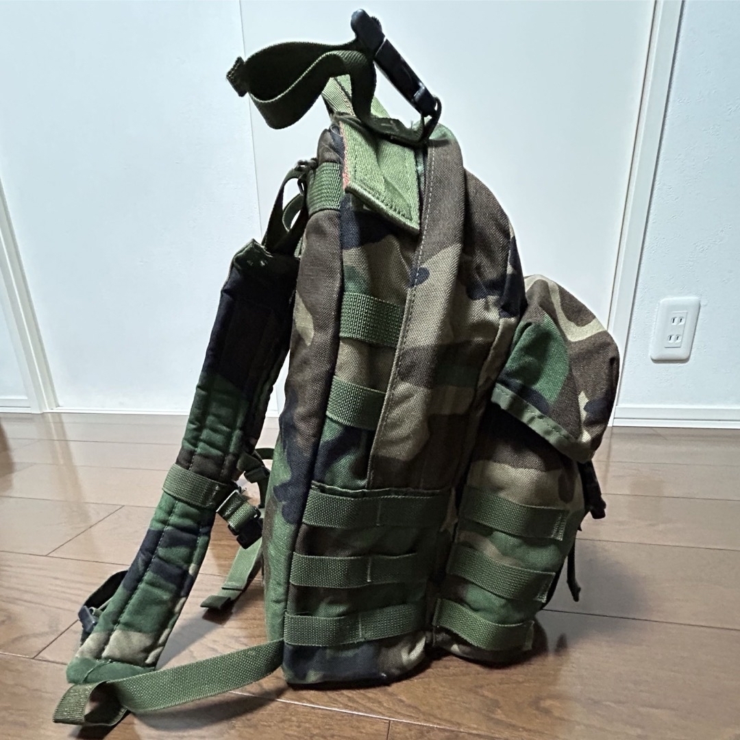 MILITARY(ミリタリー)の【米軍放出品】MOLLEⅡ3DAY アサルトパック　ウッドランド 放出品USED エンタメ/ホビーのミリタリー(個人装備)の商品写真