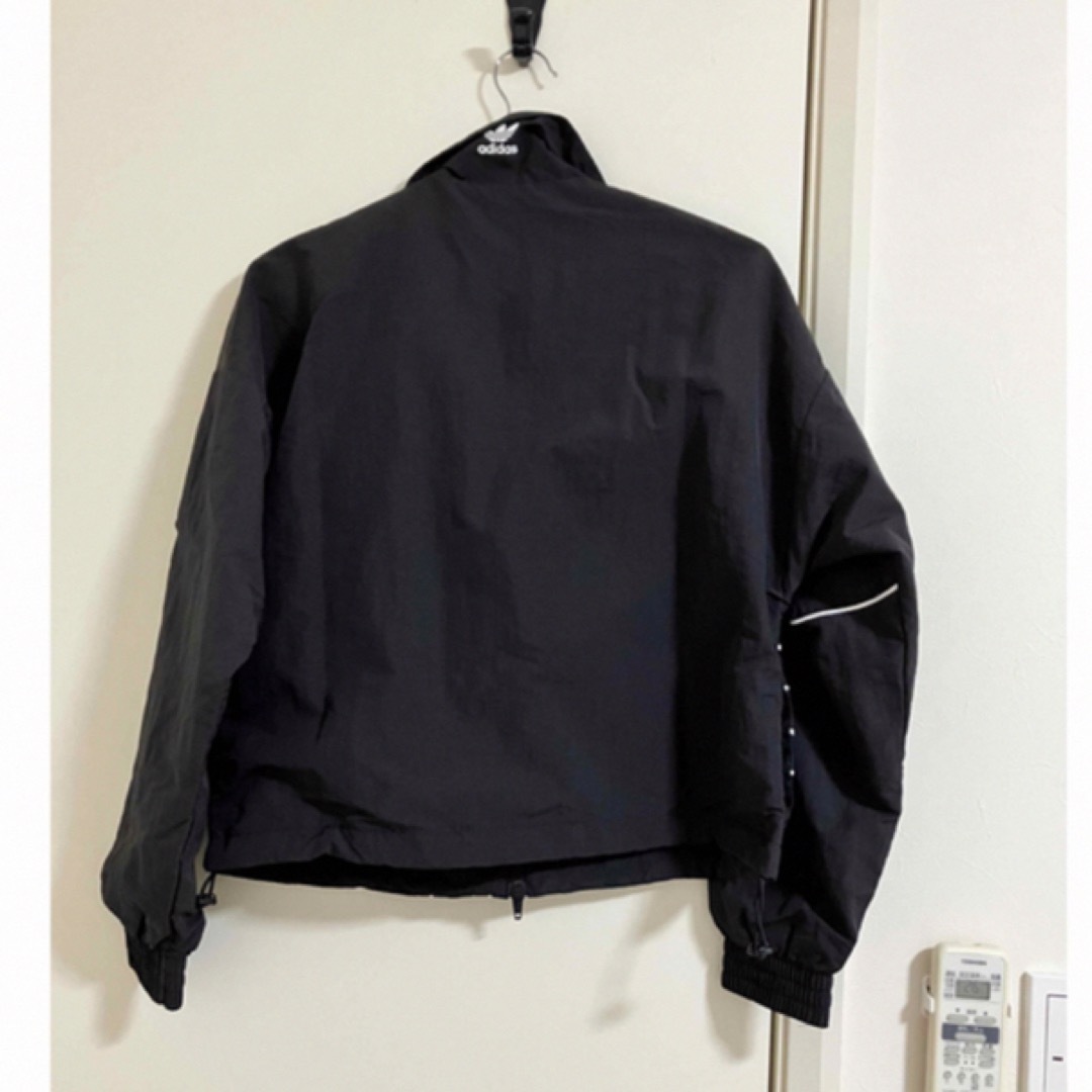 adidas - 【新品】アディダス ショート丈 ジャンパー ナイロン adidas - 【新品】アディダス ショート丈 ジャンパー ナイロン