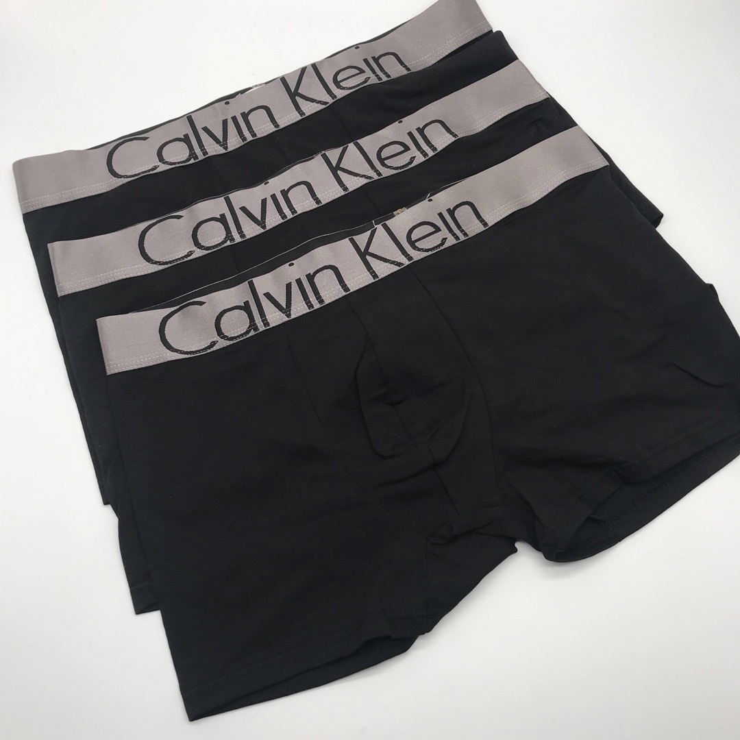 ck Calvin Klein(シーケーカルバンクライン)のカルバンクライン メンズ　ボクサーパンツ　ブラック　S メンズのアンダーウェア(ボクサーパンツ)の商品写真