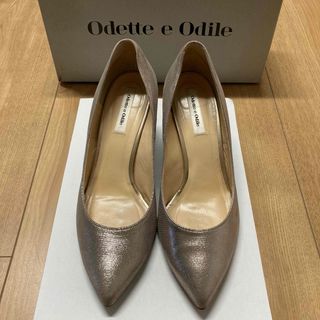 【ほぼ美品＆送料無料】Odette e Odile ラメ　ポインテッドトゥ