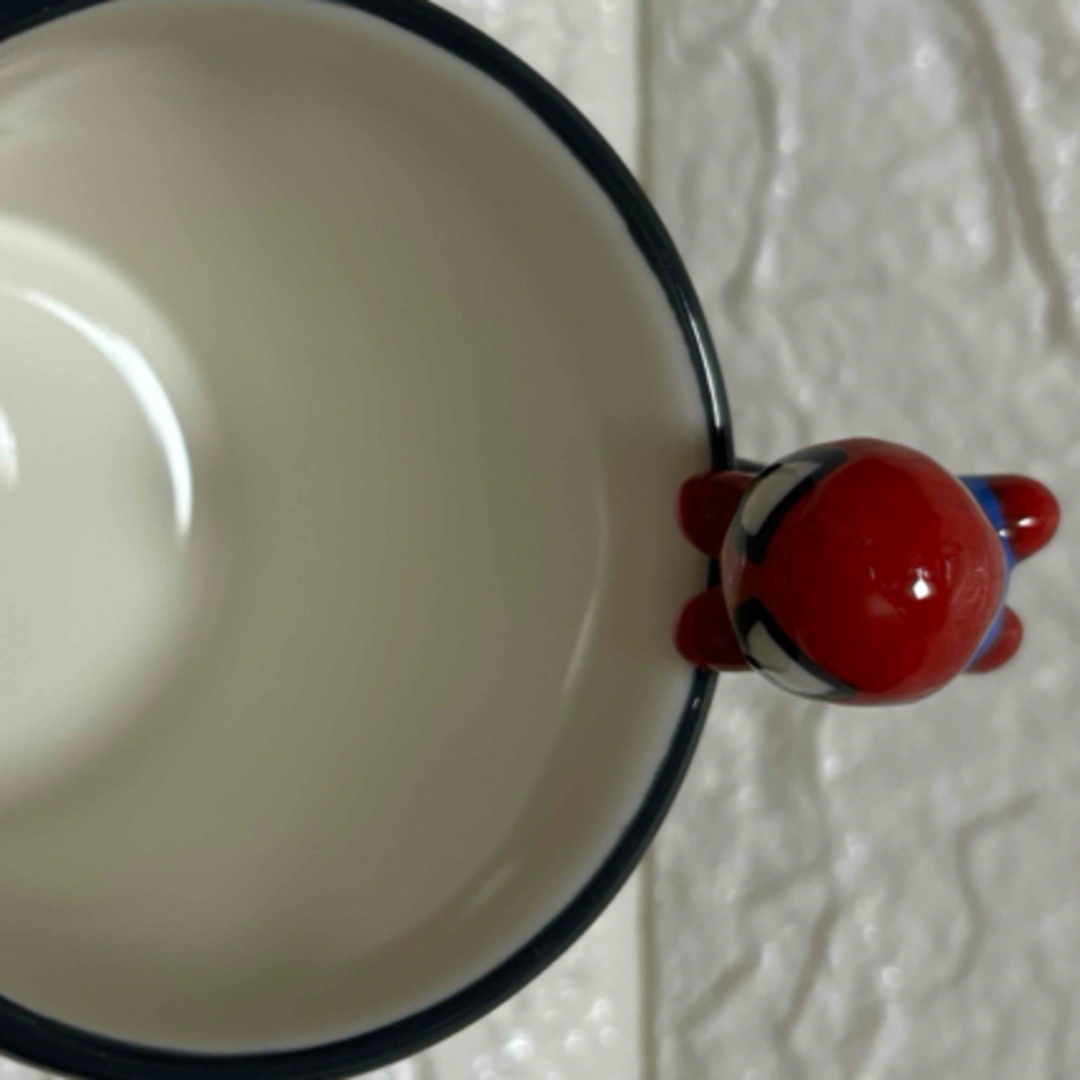 MARVEL(マーベル)のディズニー　マーベル　マグカップ　デッドプール　フィギュア付きマグカップ　 エンタメ/ホビーのおもちゃ/ぬいぐるみ(キャラクターグッズ)の商品写真