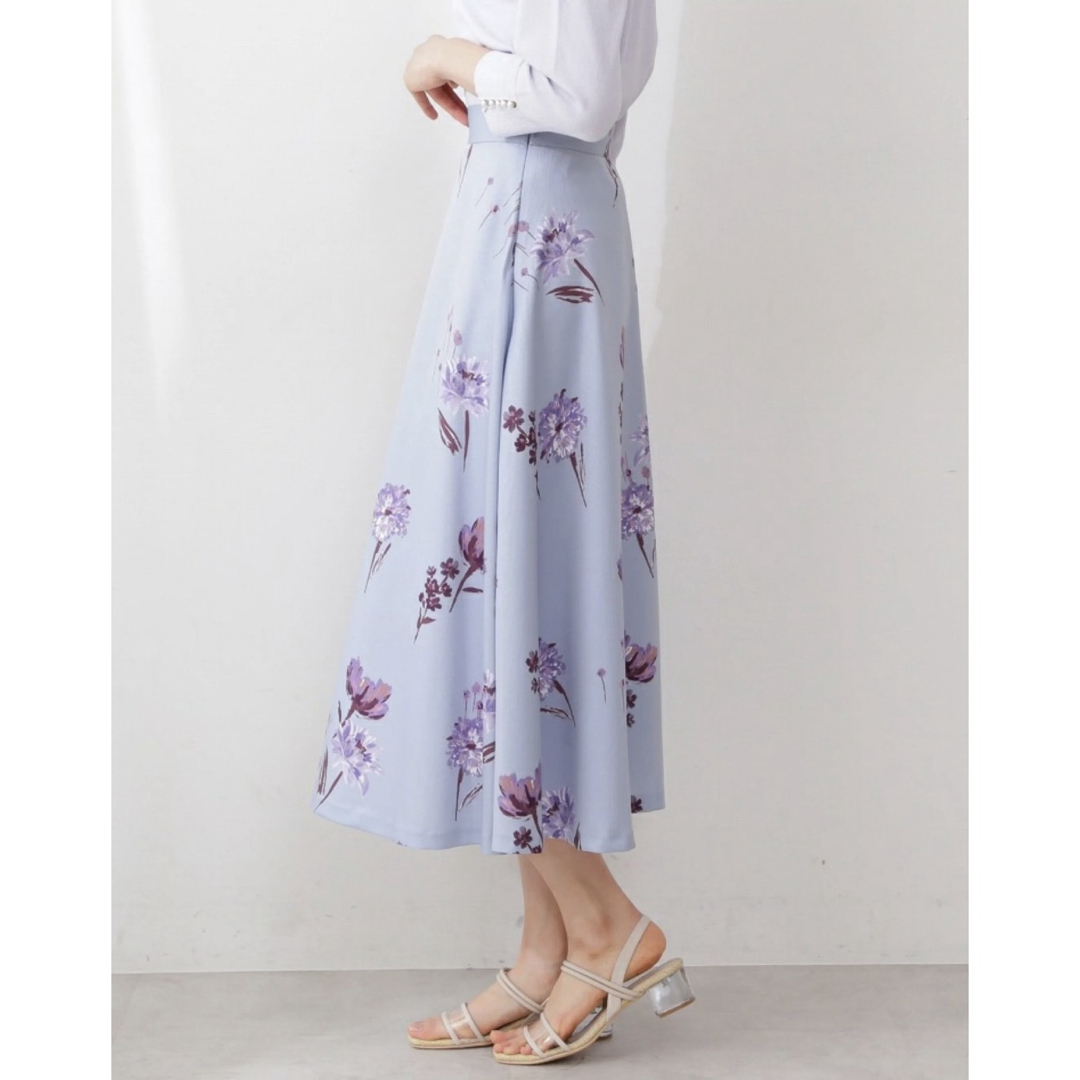 PROPORTION BODY DRESSING(プロポーションボディドレッシング)の新品タグ付きフラワーフレアスカート レディースのスカート(ロングスカート)の商品写真