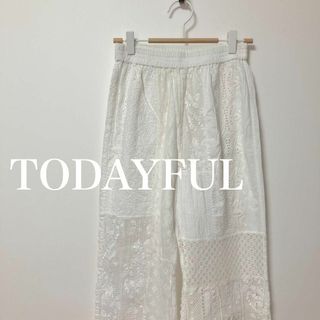 トゥデイフル(TODAYFUL)のTODAYFUL トゥデイフル　パッチワーク　レース　パンツ　白　ホワイト(カジュアルパンツ)