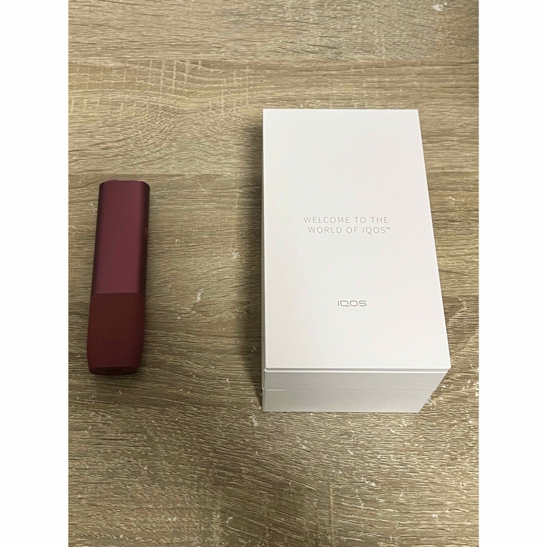 IQOS(アイコス)のiQOS ILUMA ONE アイコス　イルマ　ワン　サンセットレッド　本体 メンズのファッション小物(タバコグッズ)の商品写真