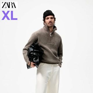 ザラ(ZARA)の【新品未使用品‼️】ZARA　ジッパーハイネックセーター　"XL/ミンク"(ニット/セーター)