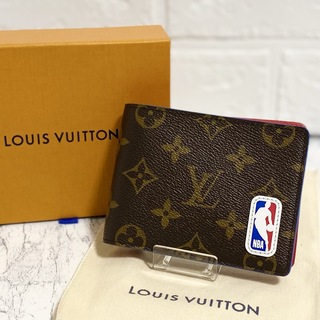 ヴィトン(LOUIS VUITTON) モノグラム 折り財布(メンズ)の通販 1,000点