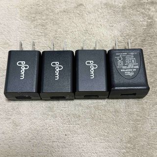 ACアダプター×4、Micro USB×2、USB Type-C(バッテリー/充電器)