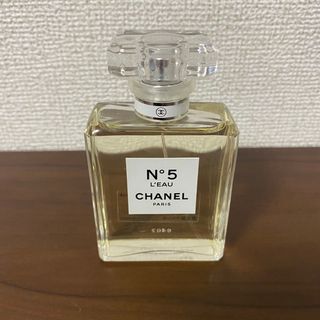 シャネル(CHANEL)のCHANEL No5 ローオードゥトワレット(香水(女性用))