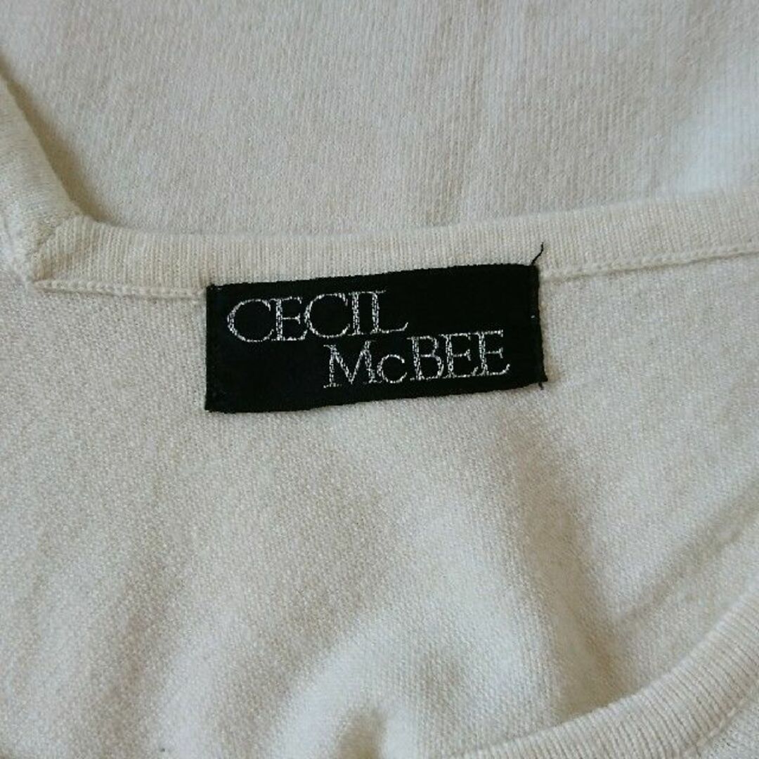 CECIL McBEE(セシルマクビー)の★格安 CECILMcBEE(セシルマクビー)ニット 白★ レディースのトップス(ニット/セーター)の商品写真