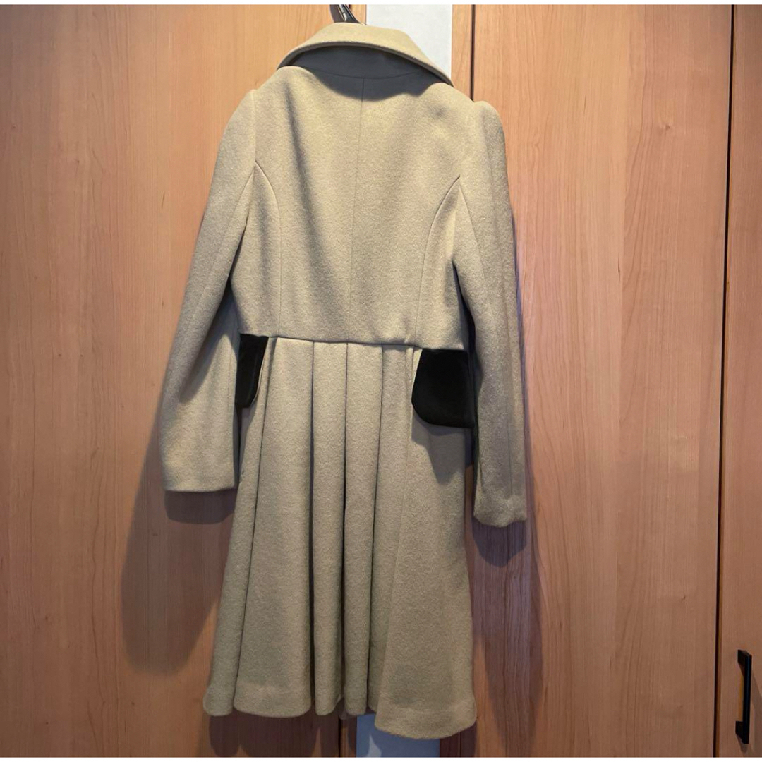 Vivienne Westwood - ヴィヴィアン ベージュコート 新品タグ付き Vivienne Westwood - ヴィヴィアン ベージュコート 新品タグ付き