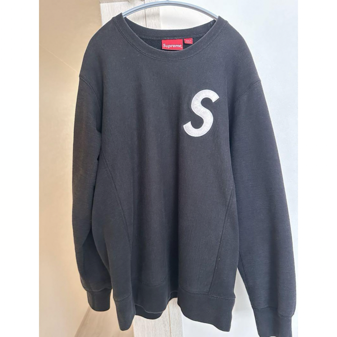 Supreme(シュプリーム)のsupreme Sロゴ　トレーナー　M メンズのトップス(スウェット)の商品写真