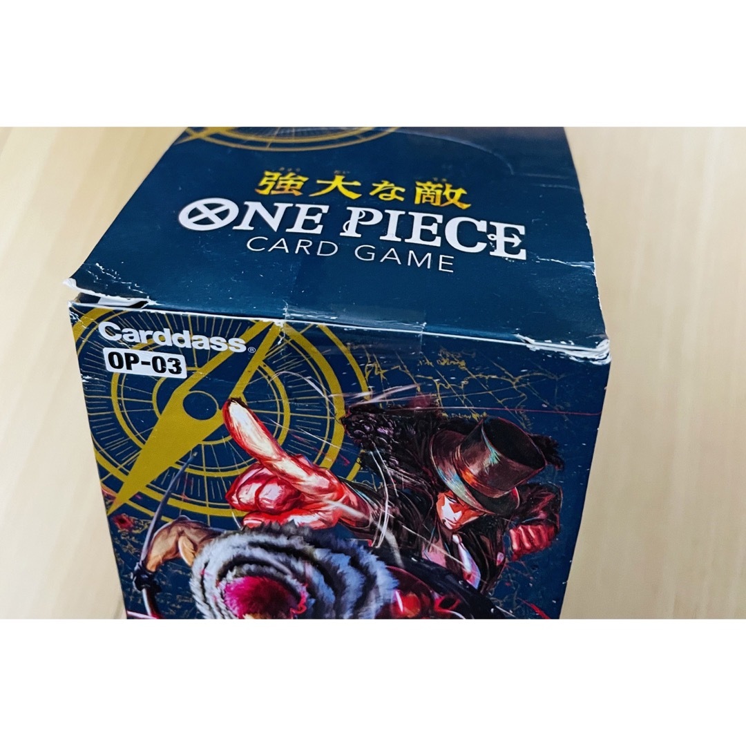 ONE PIECE - ワンピースカード 強大な敵 5box テープ付きの通販 by REI ...