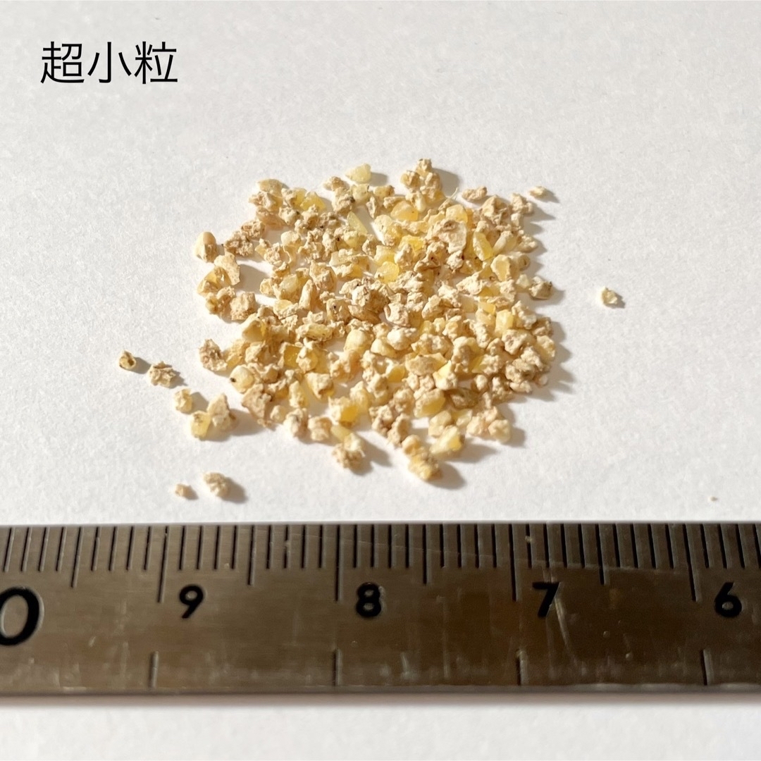 Kurose Pet Food(クロセペットフード)の【少量タイプ】NEO 超小粒タイプ 30g その他のペット用品(鳥)の商品写真