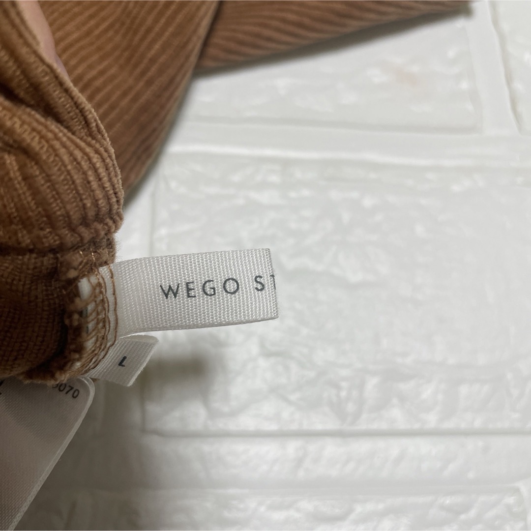 WEGO(ウィゴー)のWEGO(ウィゴー) コーデュロイタイトミニスカート茶色　秋服　冬服　夏服　春服 レディースのスカート(ミニスカート)の商品写真