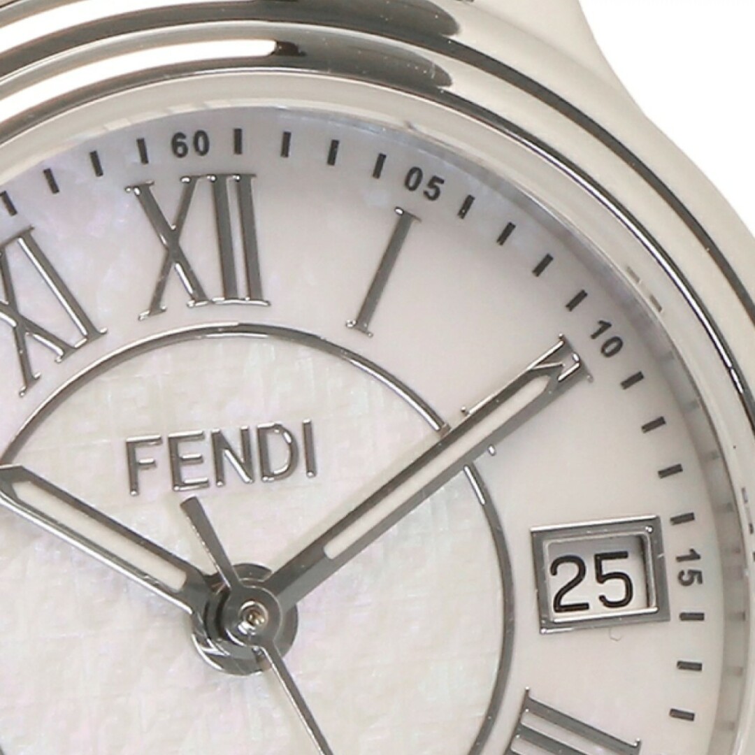 FENDI(フェンディ)の値下げ中【新品】 FENDI 時計　電池交換2024.0　正規　ブラック　シェル レディースのファッション小物(腕時計)の商品写真