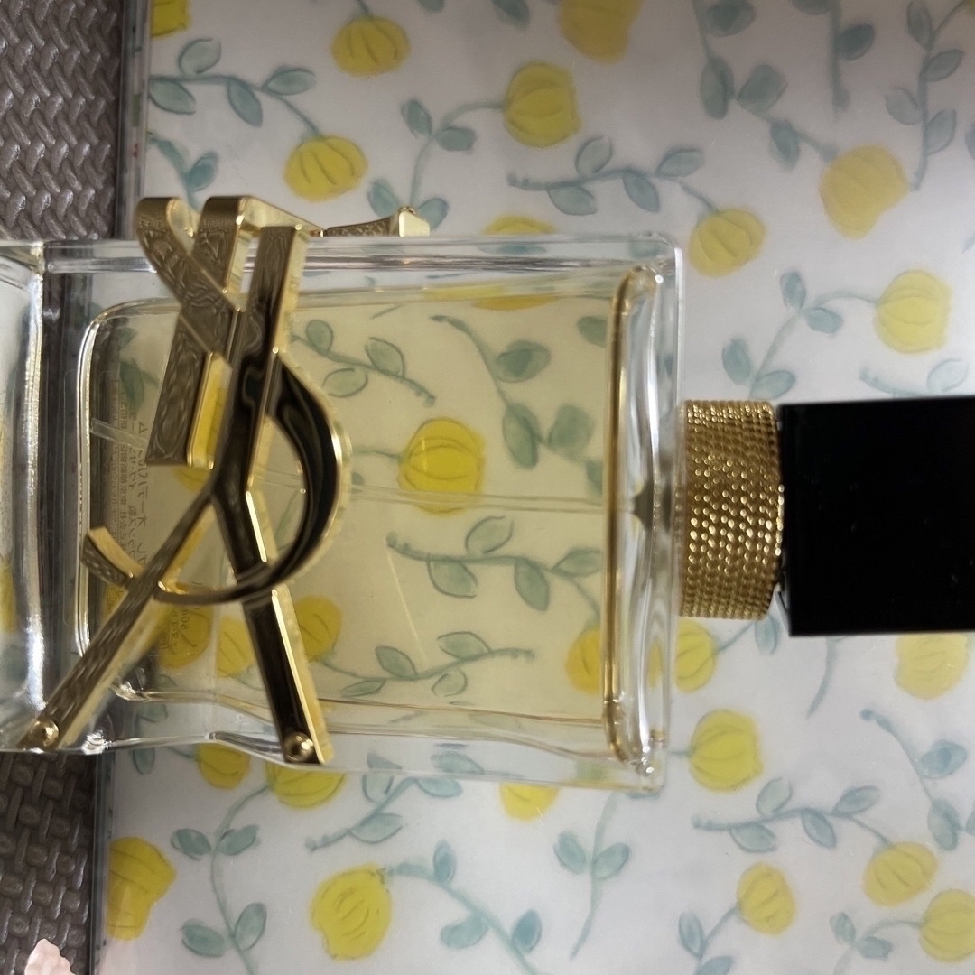 Yves Saint Laurent(イヴサンローラン)の残量9割: リブレ　50ml コスメ/美容の香水(香水(女性用))の商品写真