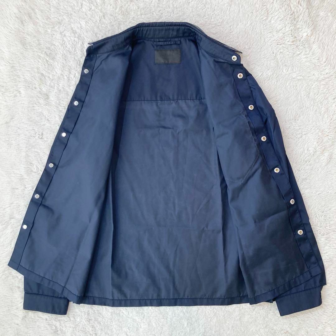 PRADA - 【極美品】PRADA 三角ロゴ ナイロンシャツ ジャケット PRADA - 【極美品】PRADA 三角ロゴ ナイロンシャツ ジャケット
