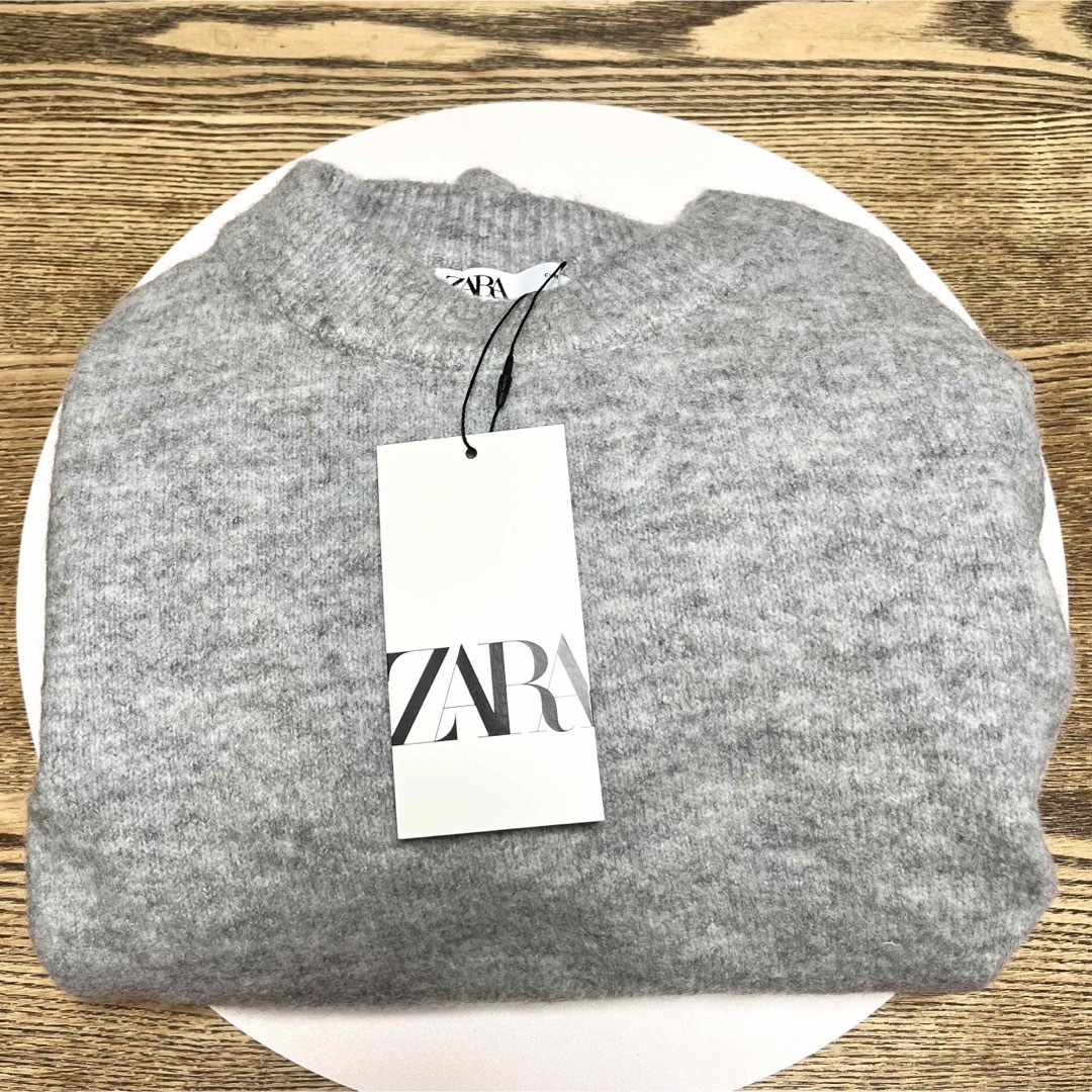 ZARA(ザラ)のZARA クロップド丈 ニットセーター ミディアムグレー レディースのトップス(ニット/セーター)の商品写真