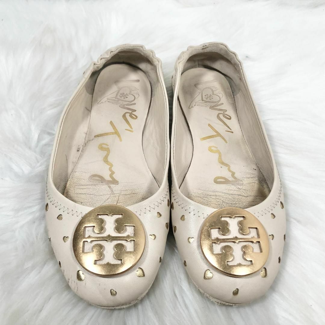 Tory Burch(トリーバーチ)のTORY BURCH トリーバーチ レザー パンチング フラットシューズ レディースの靴/シューズ(ハイヒール/パンプス)の商品写真