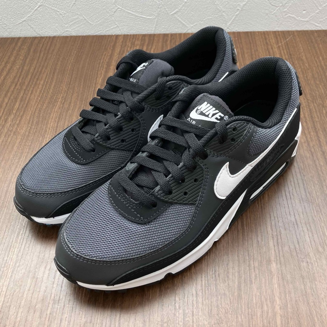 NIKE(ナイキ)の未使用　NIKE ナイキ エアマックス 90  AIR MAX 90 メンズの靴/シューズ(スニーカー)の商品写真