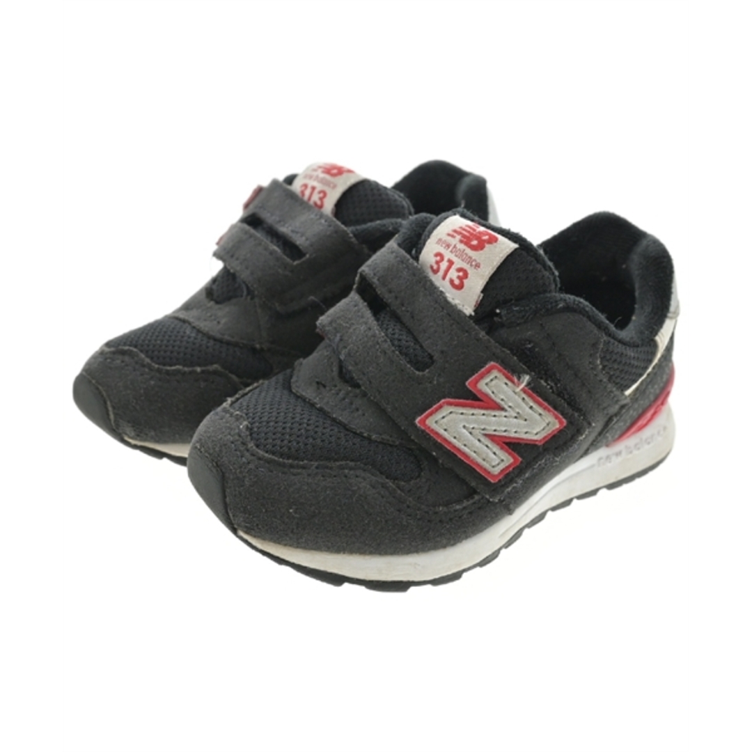 New Balance(ニューバランス)のNew Balance ニューバランス シューズ（その他） 14cm 黒 【古着】【中古】 キッズ/ベビー/マタニティのキッズ靴/シューズ(15cm~)(その他)の商品写真