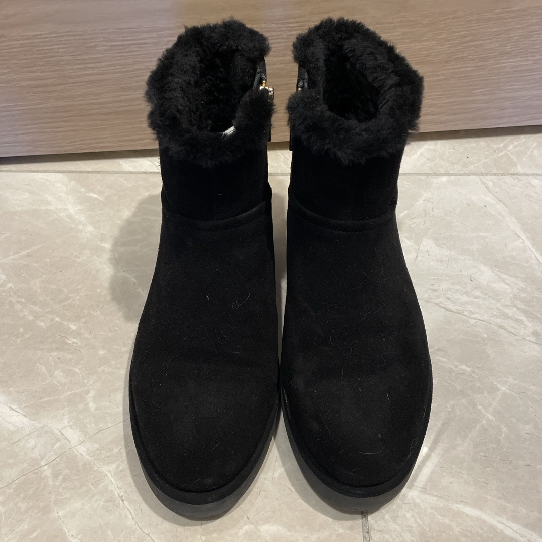 UGG(アグ)のUGGブーツ レディースの靴/シューズ(ブーツ)の商品写真