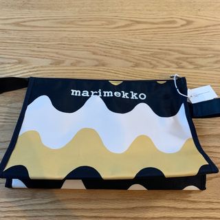 マリメッコ(marimekko)のマリメッコ　Media Pikku Lokki ポーチ(ポーチ)