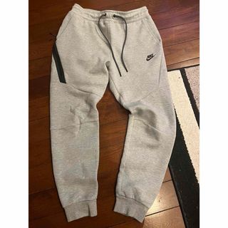 PVOT JOGGER PANTS ピボット ジョガーパンツの通販 by たか's shop｜ラクマ