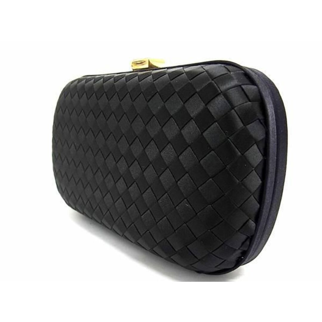 Bottega Veneta(ボッテガヴェネタ)の■希少■新品同様■ BOTTEGA VENETA ボッテガヴェネタ イントレチャート サテン クラッチバッグ パーティーバッグ ブラック系 AW1263  レディースのバッグ(クラッチバッグ)の商品写真